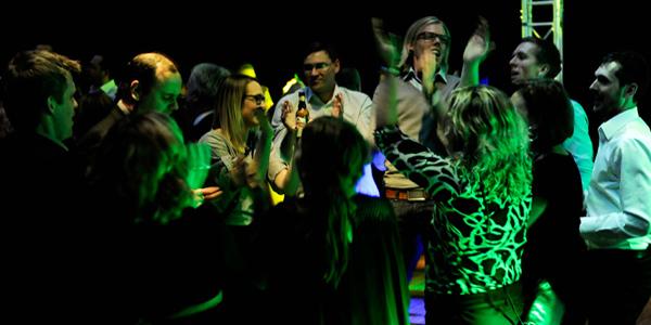 Party_dans-discofest-företga-600-300