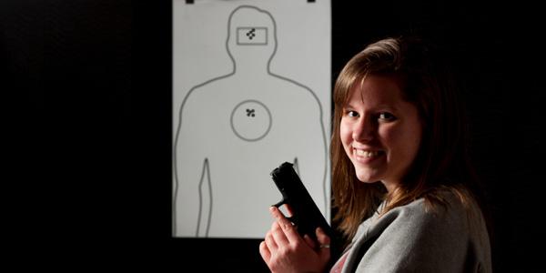 Pistolskytte_köpt-600_300